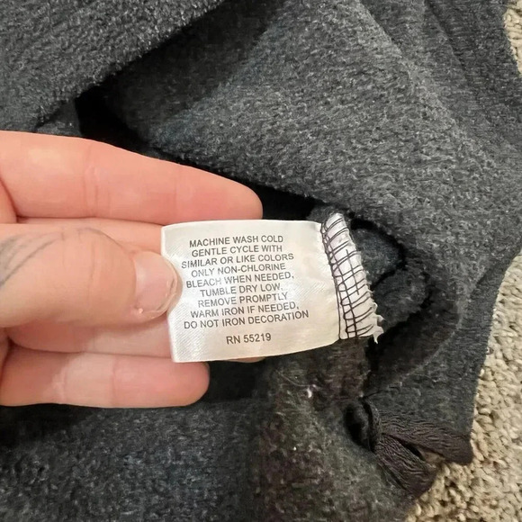 Y2K‎ Vintage 90s Disney Sweatshirt Womens Large Fleece Grumpy Rebel Gray V-Neck - Picture 9 of 11